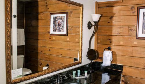Cottage-bathroom-740x430