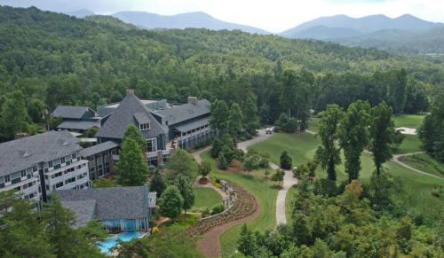 brasstown-valley-golf-arial-resort-740x430